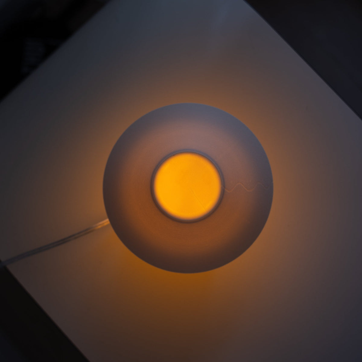 Scoop Lamp